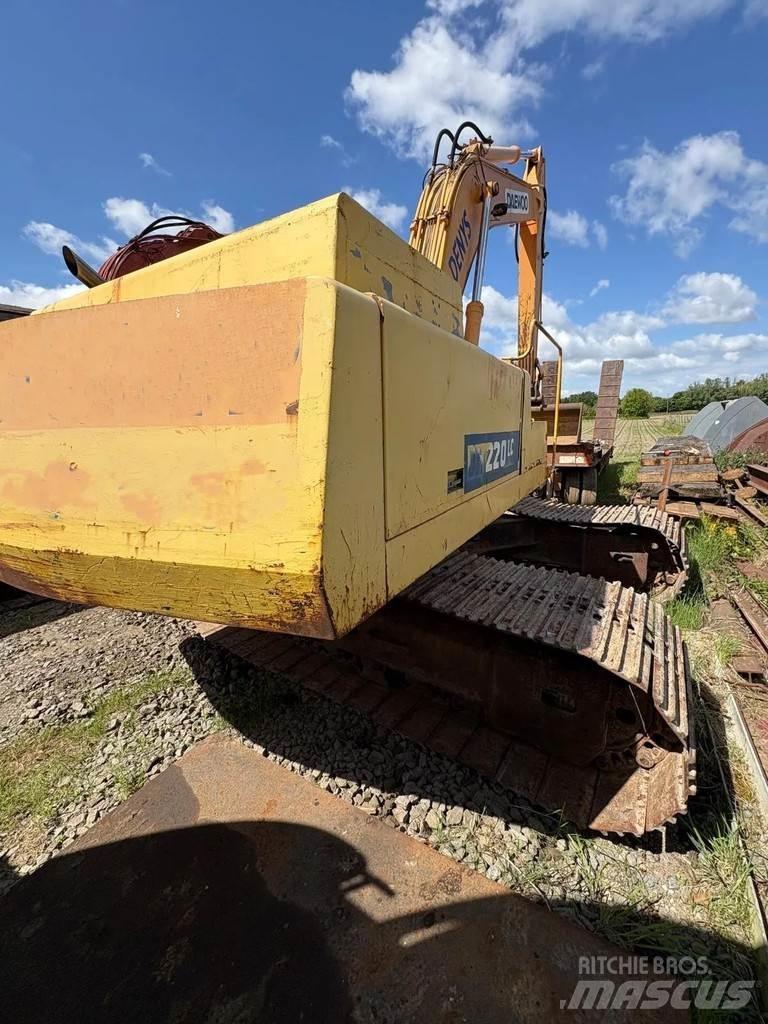 Daewoo DH 220LC Vikšriniai ekskavatoriai