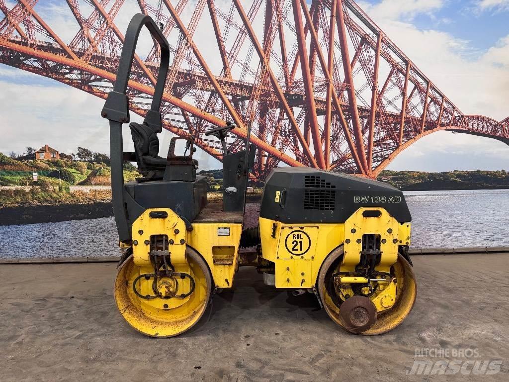 Bomag BW 138 AD Porinių būgnų volai