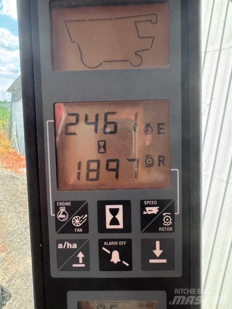 Case IH 2366E Derliaus nuėmimo kombainai