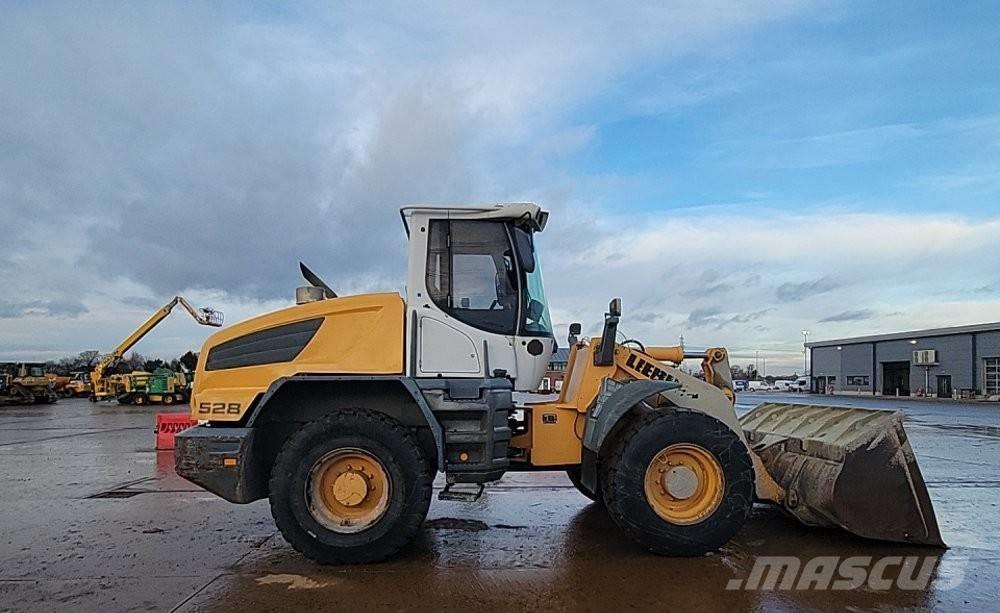 Liebherr L 528 Naudoti ratiniai krautuvai