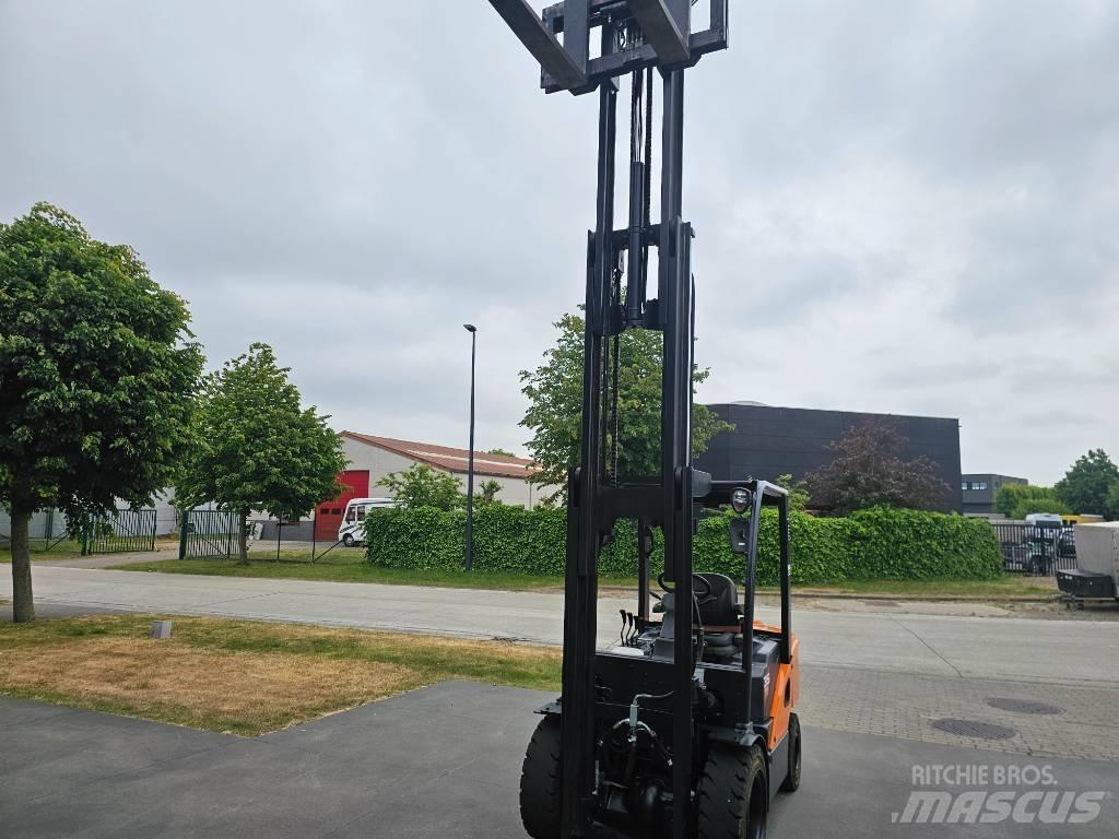 Doosan D 35 S-7 Dyzeliniai krautuvai