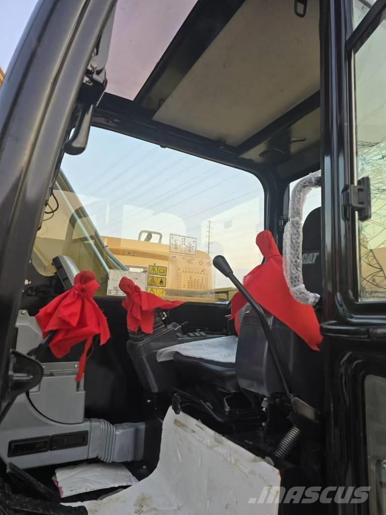 CAT 307 Mini ekskavatoriai < 7 t