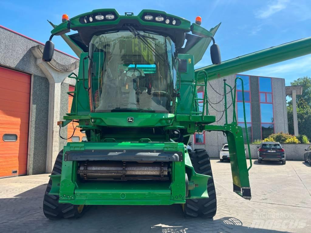 John Deere S 690 i Derliaus nuėmimo kombainai