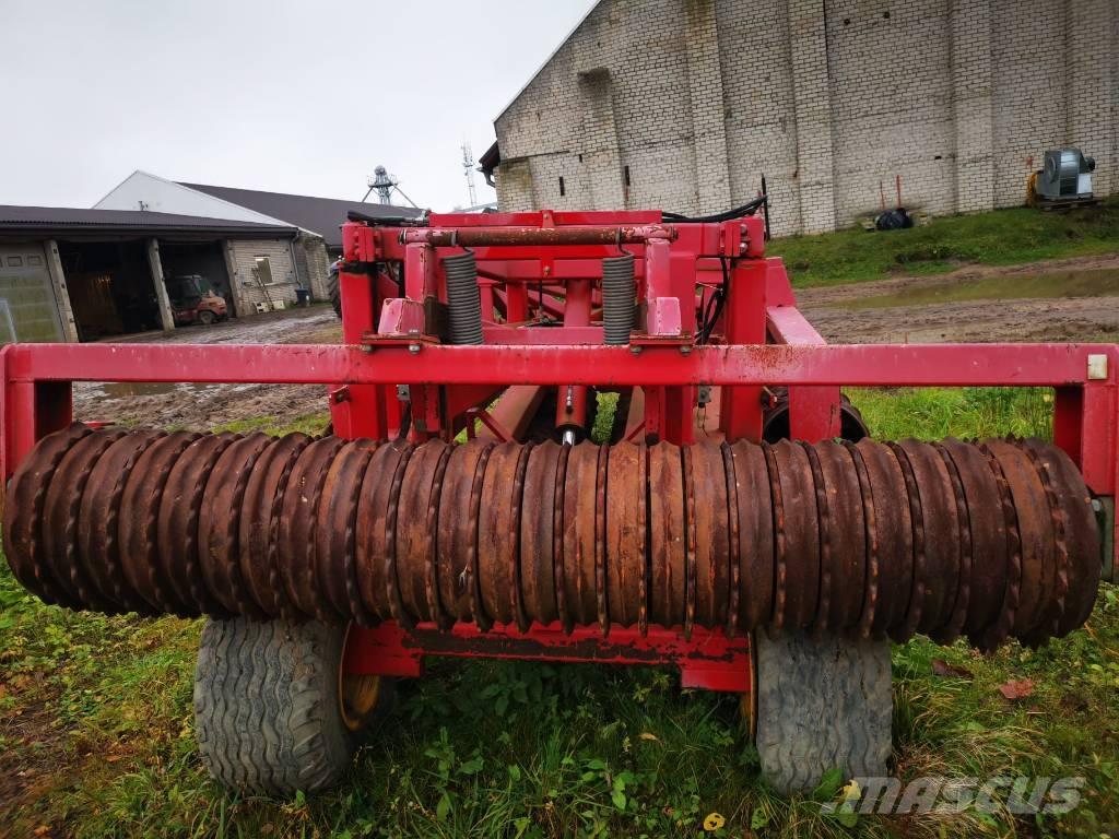 He-Va Swing-Roller Volai