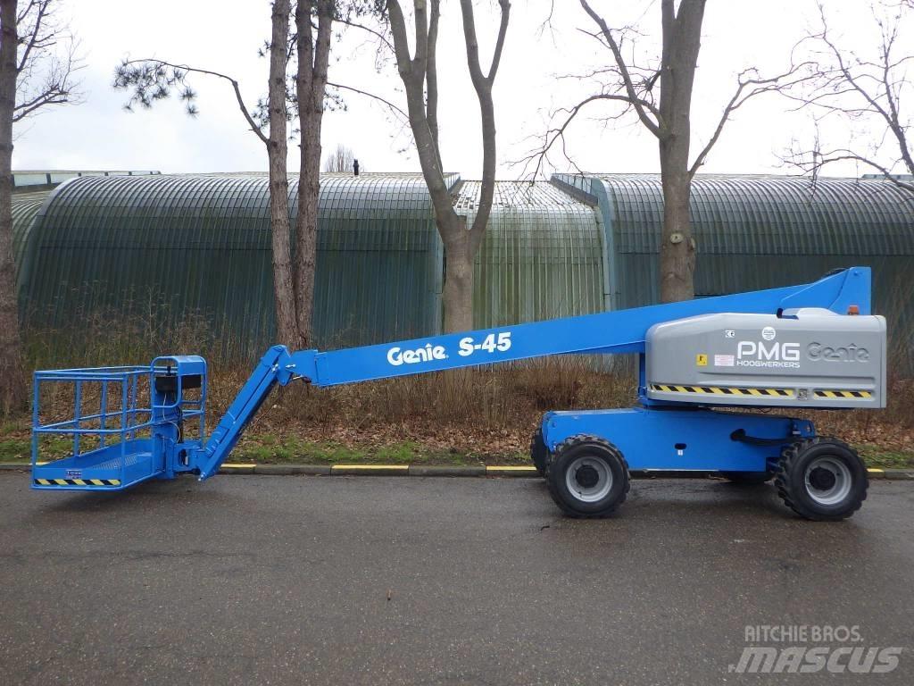 Genie S45 Teleskopiniai keltuvai