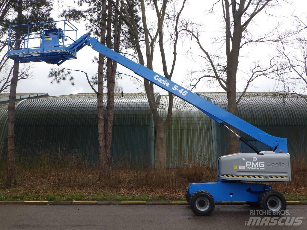 Genie S45 Teleskopiniai keltuvai