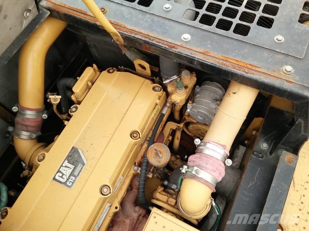 CAT 345 D L Vikšriniai ekskavatoriai