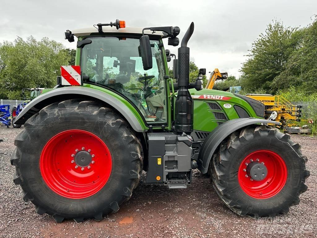 Fendt 724 Profi Plus Traktoriai