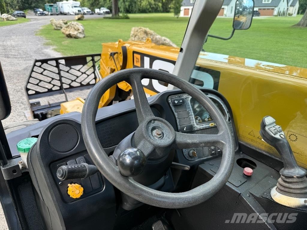 JCB 525-60 Teleskopiniai krautuvai