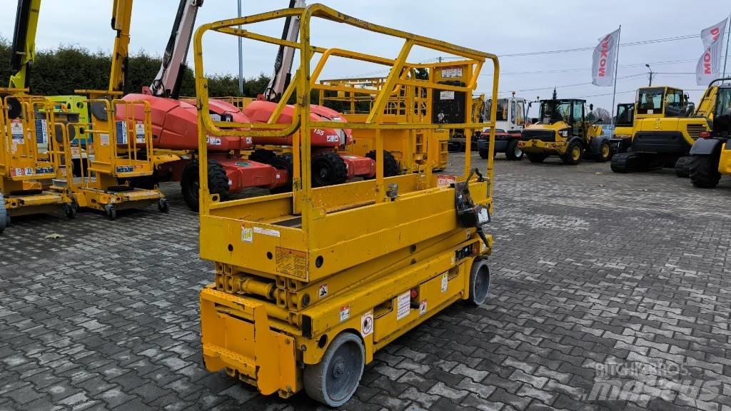 Haulotte Compact 8 Žirkliniai keltuvai