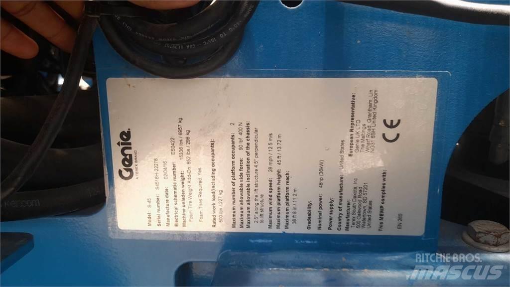 Genie S45 Teleskopiniai keltuvai