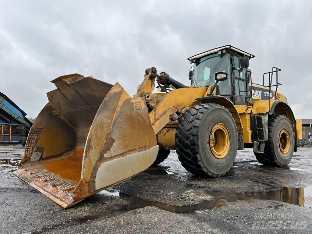 CAT 972 K Naudoti ratiniai krautuvai
