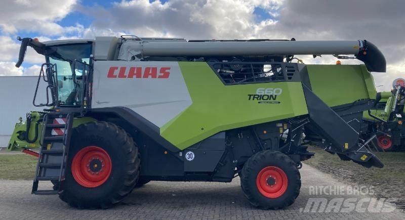 CLAAS TRION 660 Derliaus nuėmimo kombainai