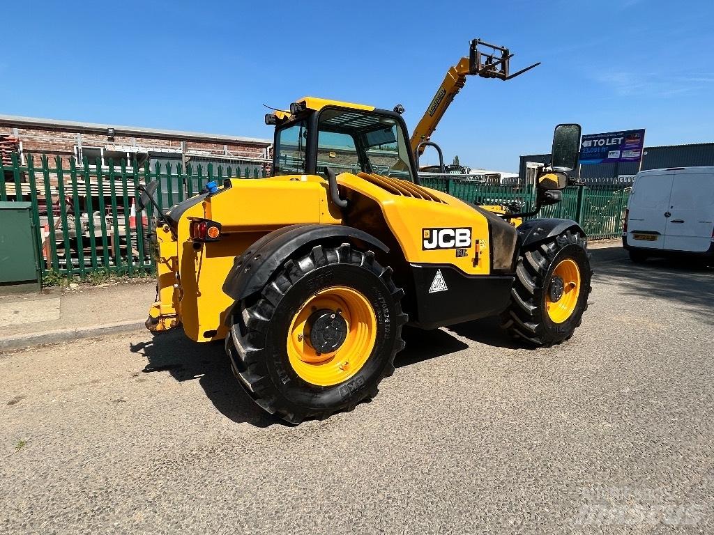 JCB 526-56 Agri Teleskopiniai krautuvai žemės ūkiui