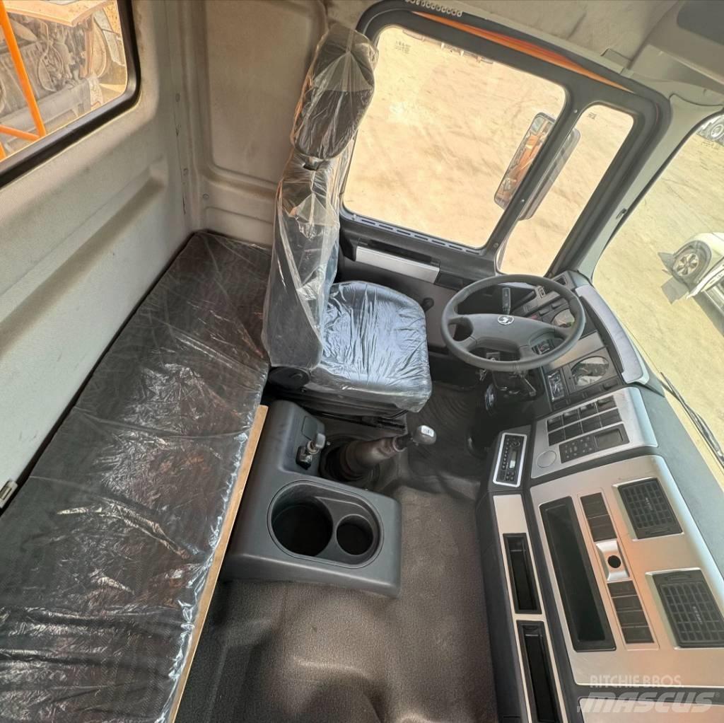 Shacman F 3000 Savivarčių priekabų vilkikai