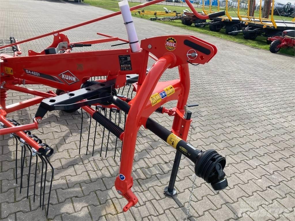Kuhn GA 4201 Grunto gramdymo technika