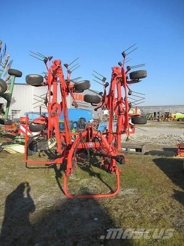 Kuhn GF8702 Šieno grėbliai ir vartytuvai
