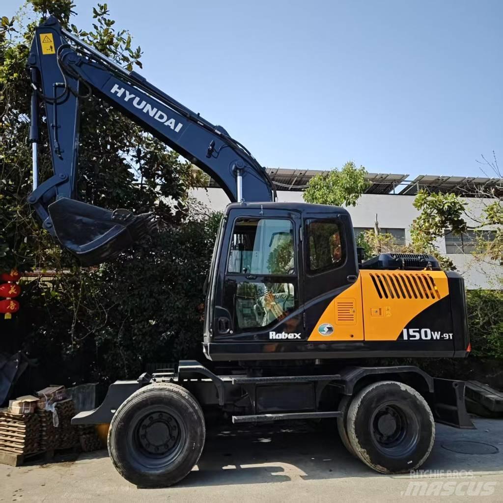 Hyundai r150w-9 Ratiniai ekskavatoriai