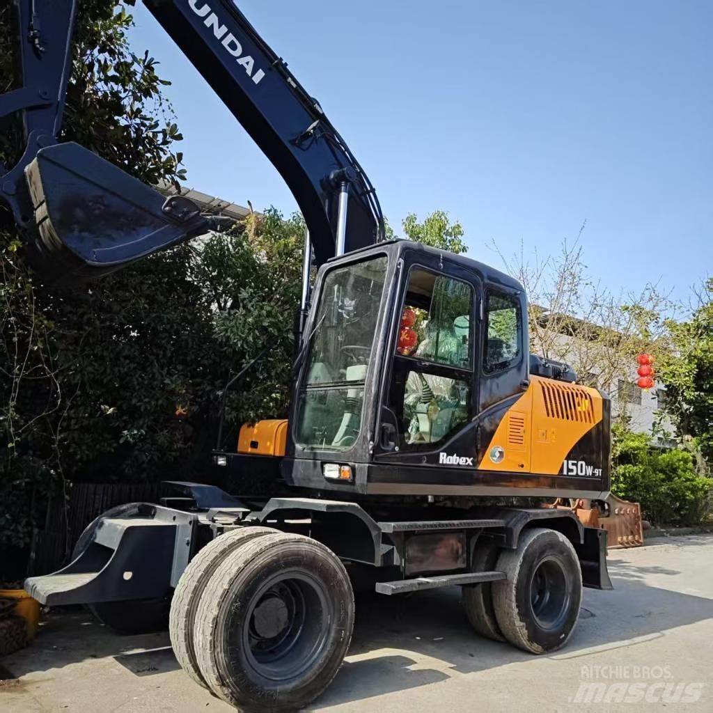 Hyundai r150w-9 Ratiniai ekskavatoriai