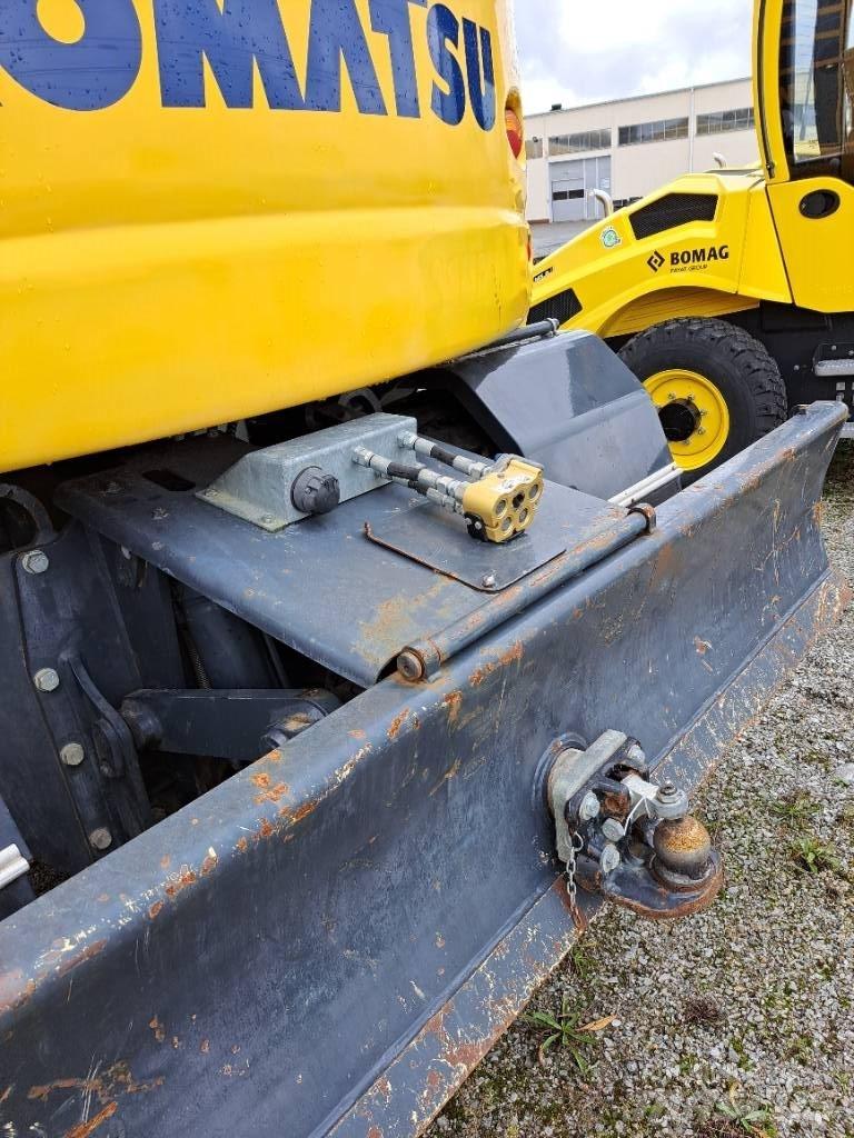 Komatsu PW148-11 Ratiniai ekskavatoriai