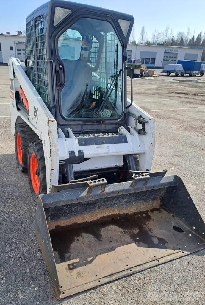 Bobcat S 100 Krautuvai su šoniniu pasukimu