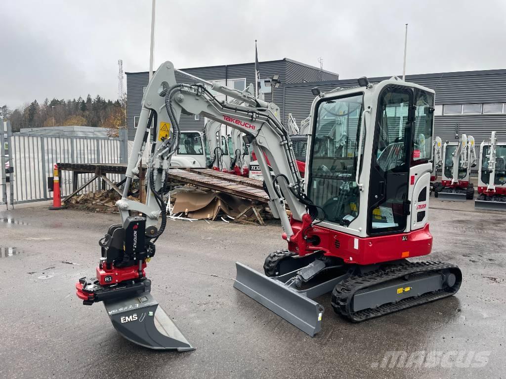 Takeuchi TB 325 R Mini ekskavatoriai < 7 t