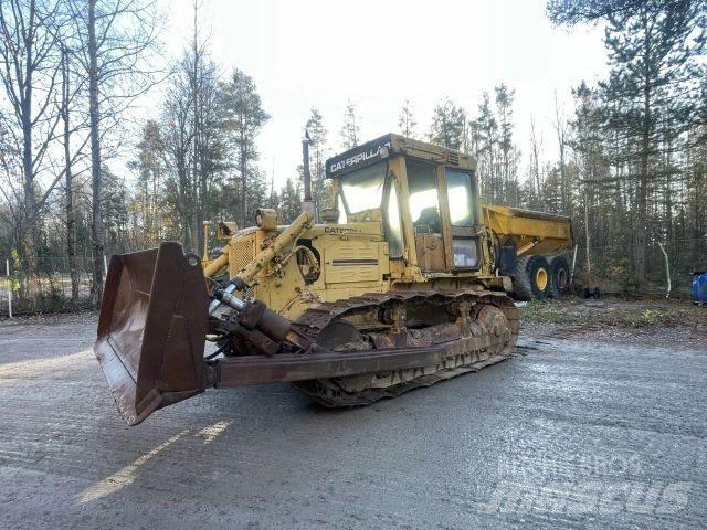 CAT D5B 44x890 Vikšriniai buldozeriai