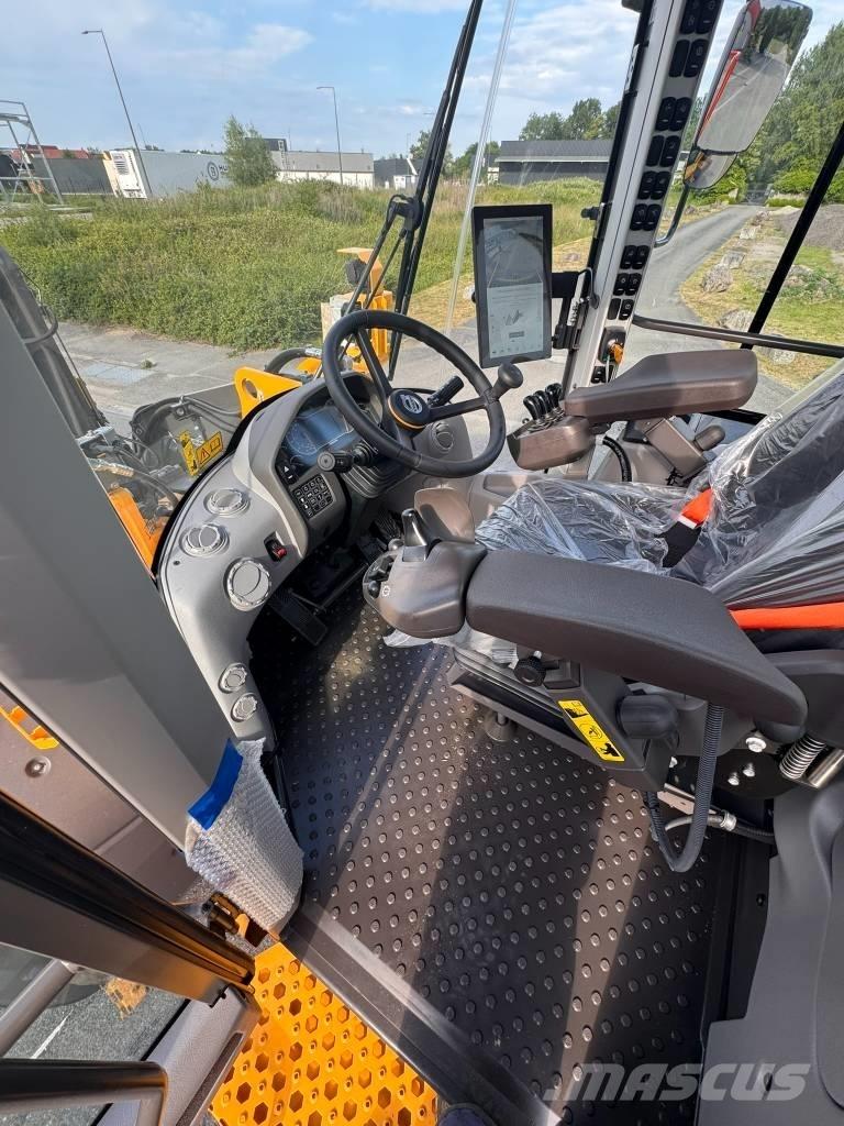 Volvo L 120 H2 Naudoti ratiniai krautuvai