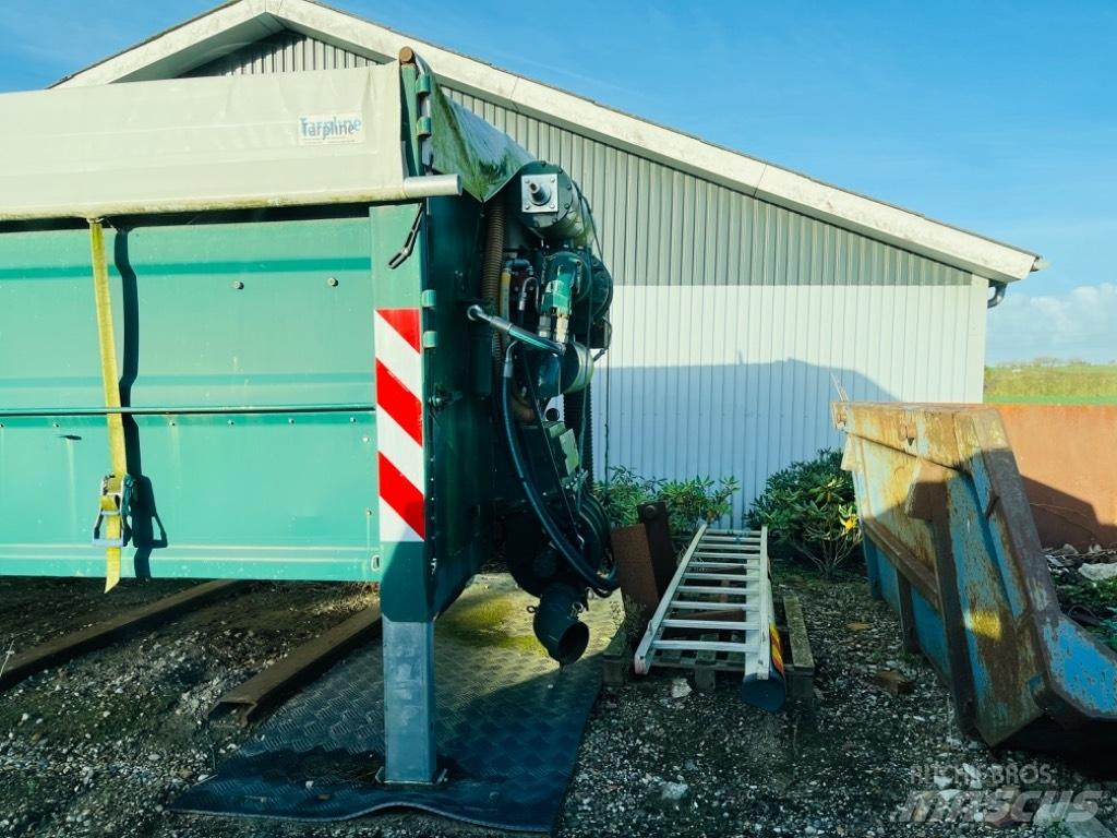  Container 21 m3 Sunkvežimiai su keliamuoju kabliu