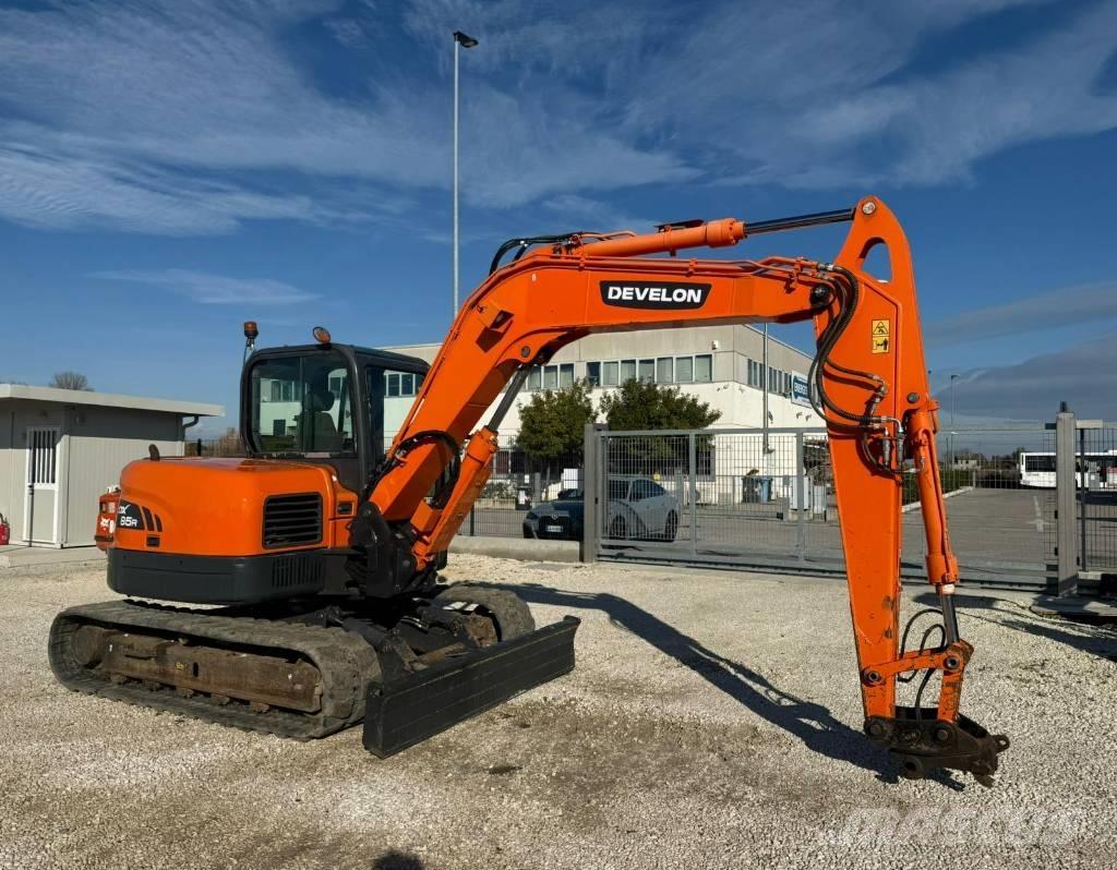 Doosan DX 85 R-3 Vidutinės galios ekskavatoriai 7-12 t