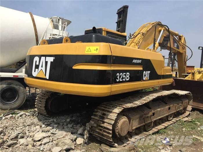 CAT 325 B Vikšriniai ekskavatoriai