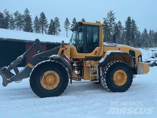 Volvo L120G Naudoti ratiniai krautuvai