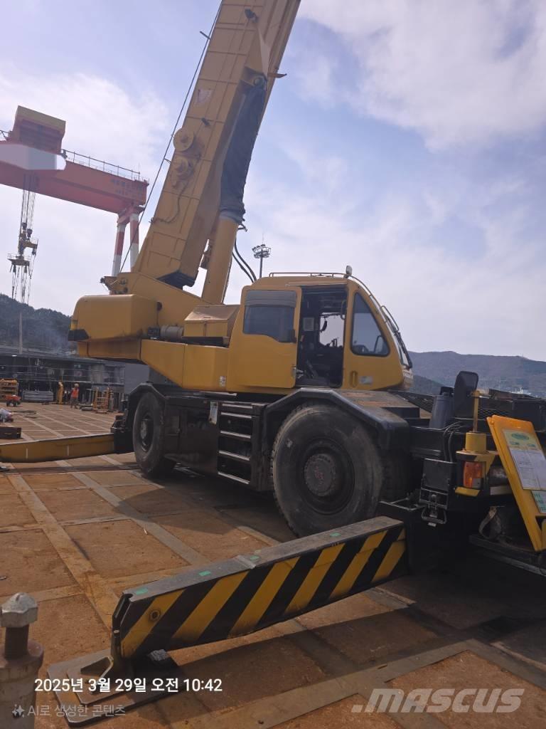 Kobelco RK 450 Neapdoroto reljefo kranai