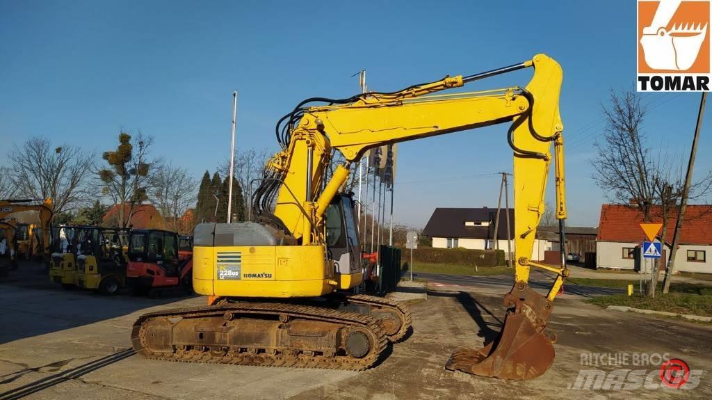 Komatsu PC228 Vikšriniai ekskavatoriai