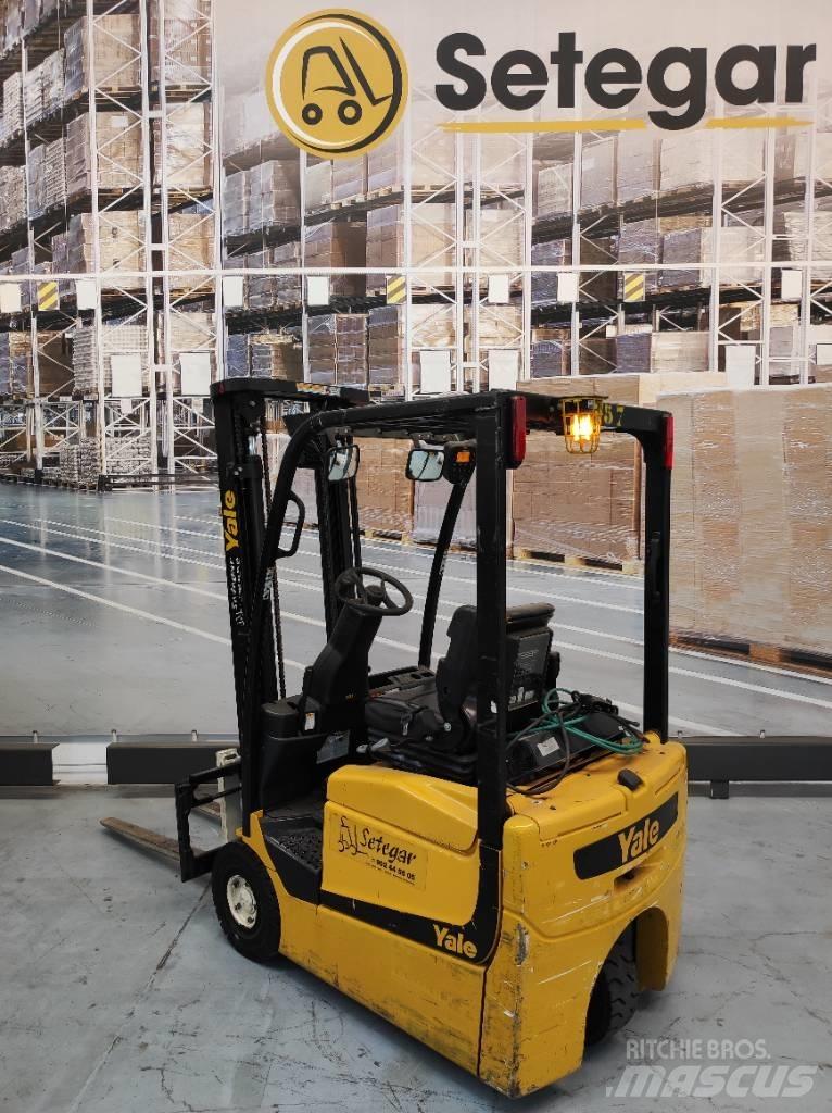 Yale ERP13 Elektriniai šakiniai krautuvai