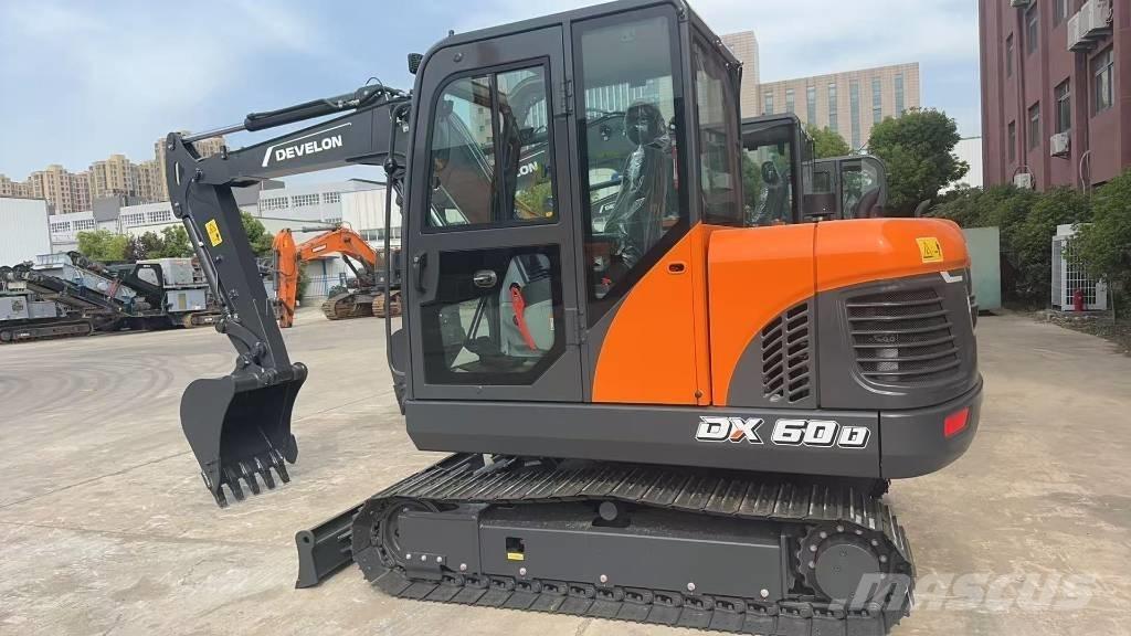 Doosan DX60 Vikšriniai ekskavatoriai