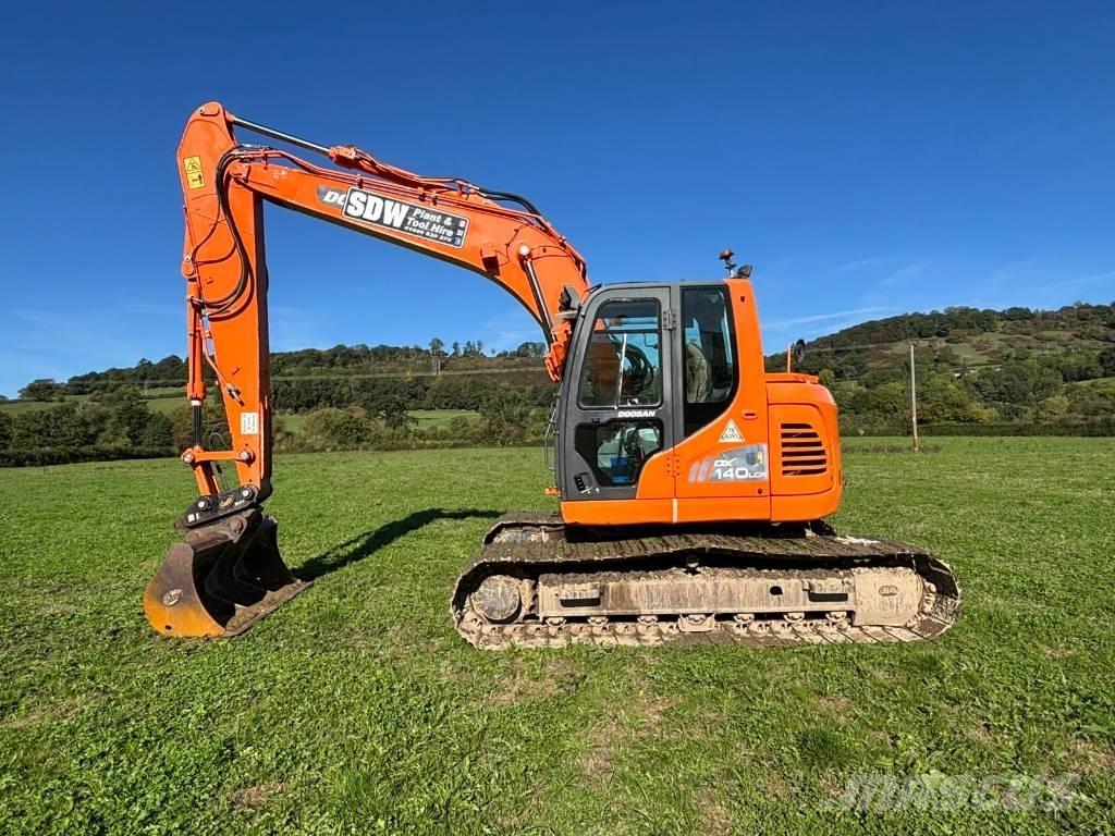 Doosan DX 140 LCR-3 Vikšriniai ekskavatoriai