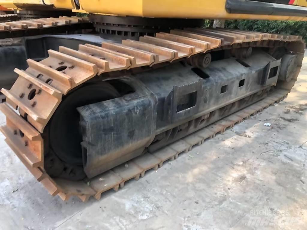 CAT 336 D Vikšriniai ekskavatoriai