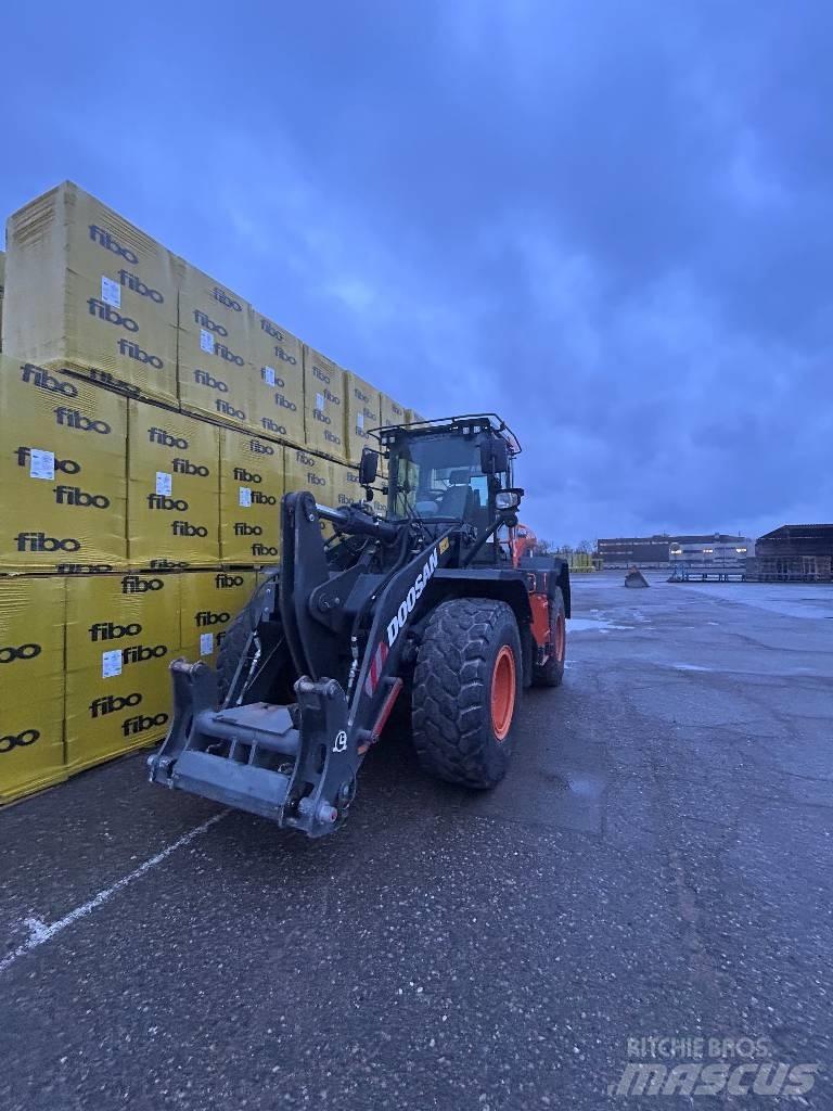Doosan DL 280-7 Naudoti ratiniai krautuvai