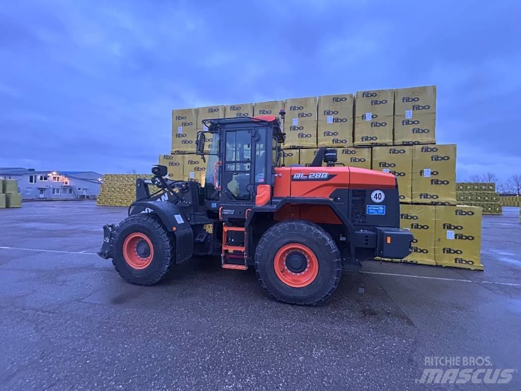 Doosan DL 280-7 Naudoti ratiniai krautuvai