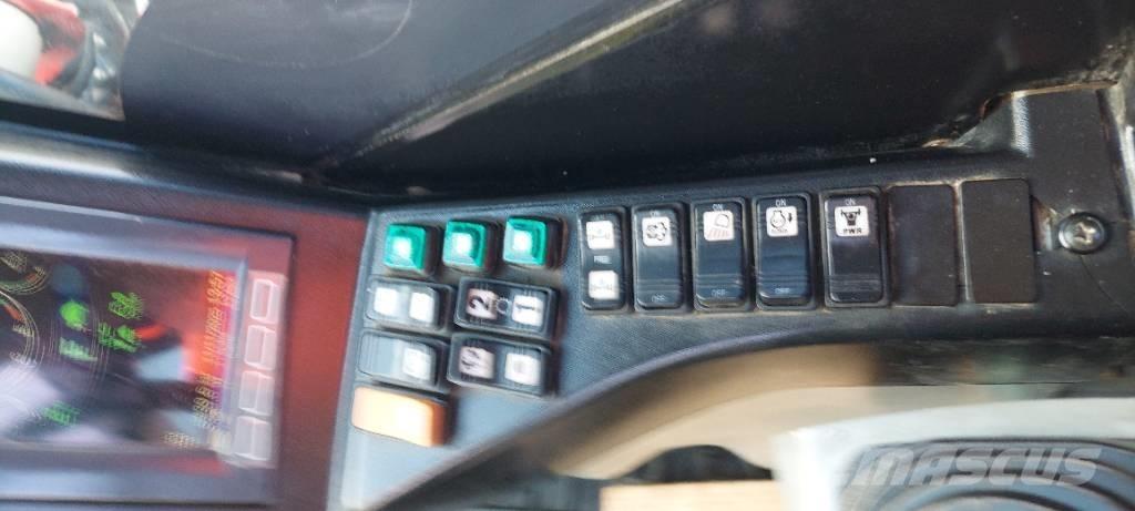 Takeuchi TB 295 W Ratiniai ekskavatoriai