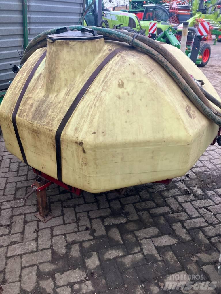 Hardi Opbouw spuit Įmontuoti purkštuvai