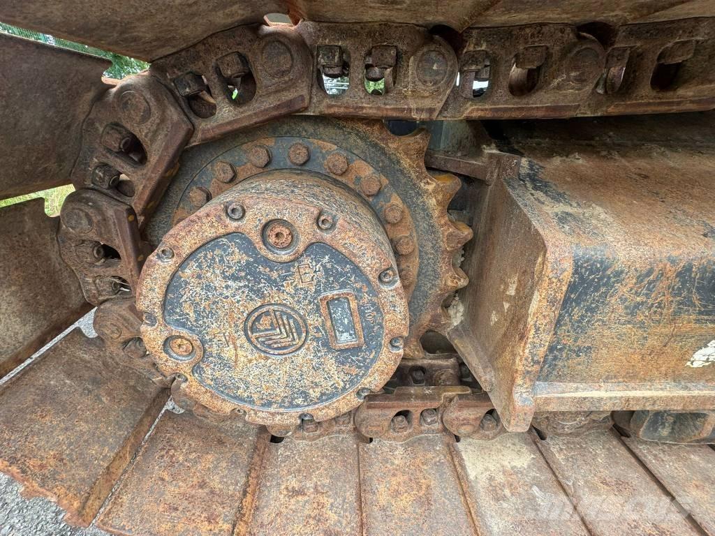 CASE CX 180 D Vikšriniai ekskavatoriai