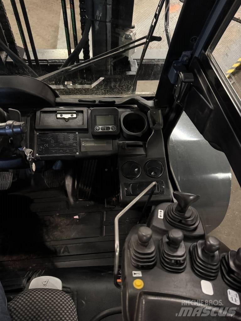Toyota truck 8FD60N Dyzeliniai krautuvai