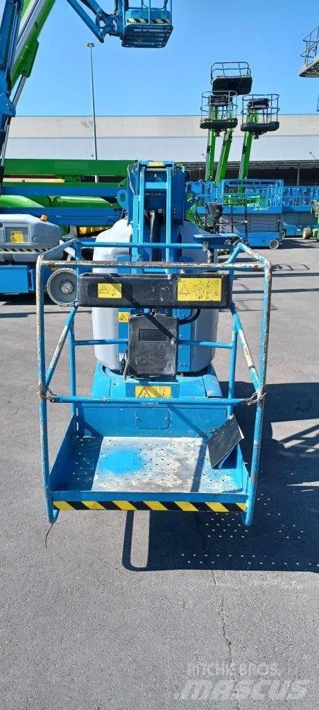 GENIE GR26J Vertikalūs stiebiniai keltuvai