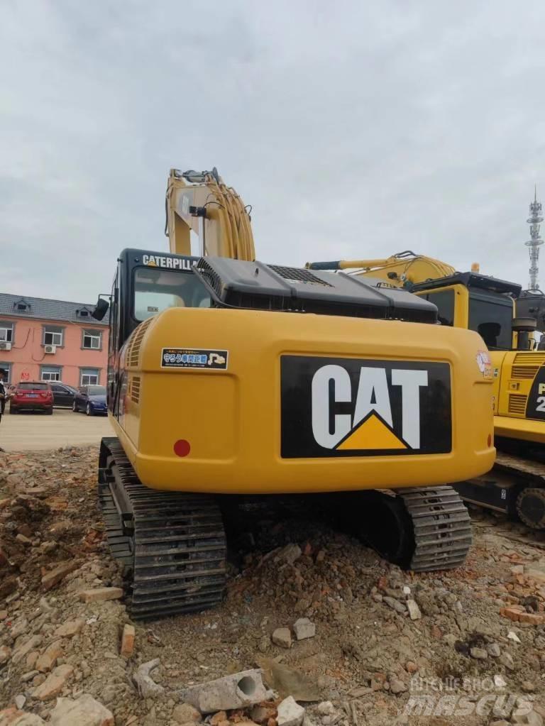CAT 320 D Vikšriniai ekskavatoriai