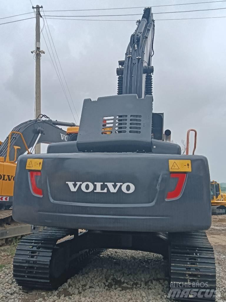 Volvo EC 240 Vikšriniai ekskavatoriai