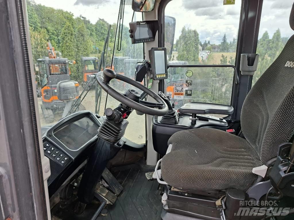 Doosan DL 420-5 Naudoti ratiniai krautuvai