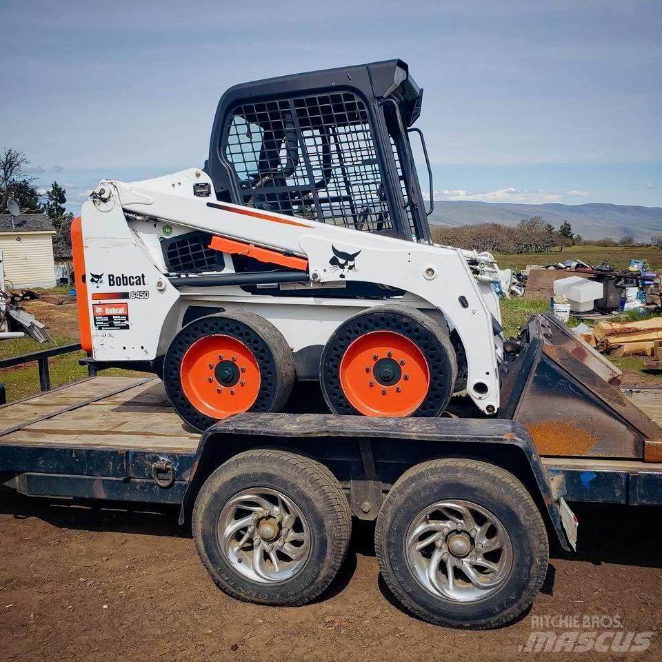 Bobcat S 450 Krautuvai su šoniniu pasukimu