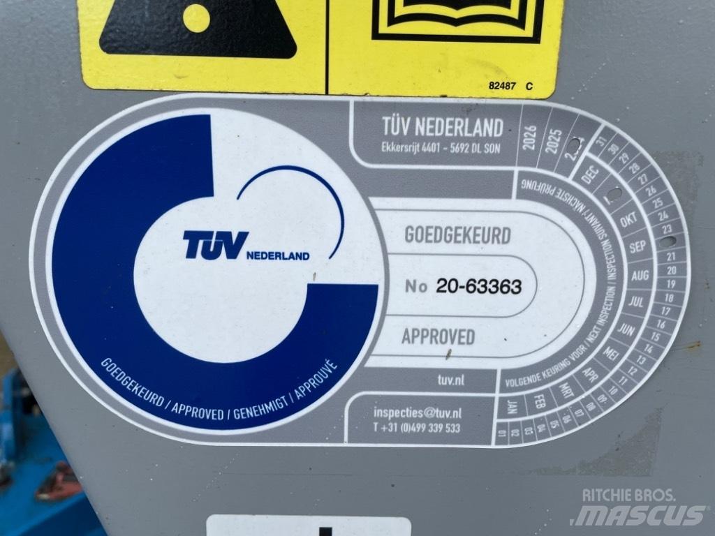 Genie TZ 34/20 Ant priekabų montuojamos kėlimo platformos